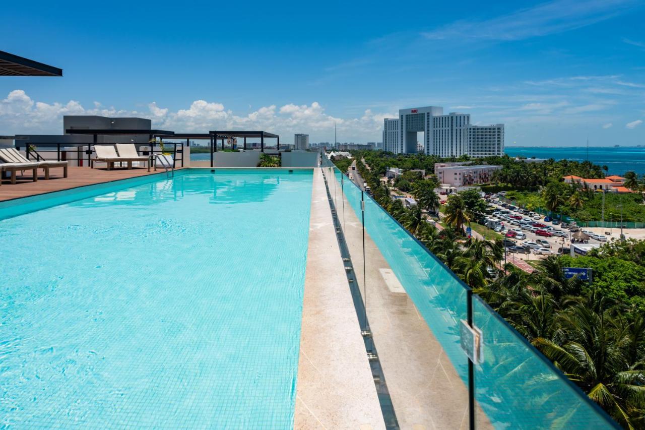 Aloja Oceanview In The Hotel Zone Cancun Exterior photo