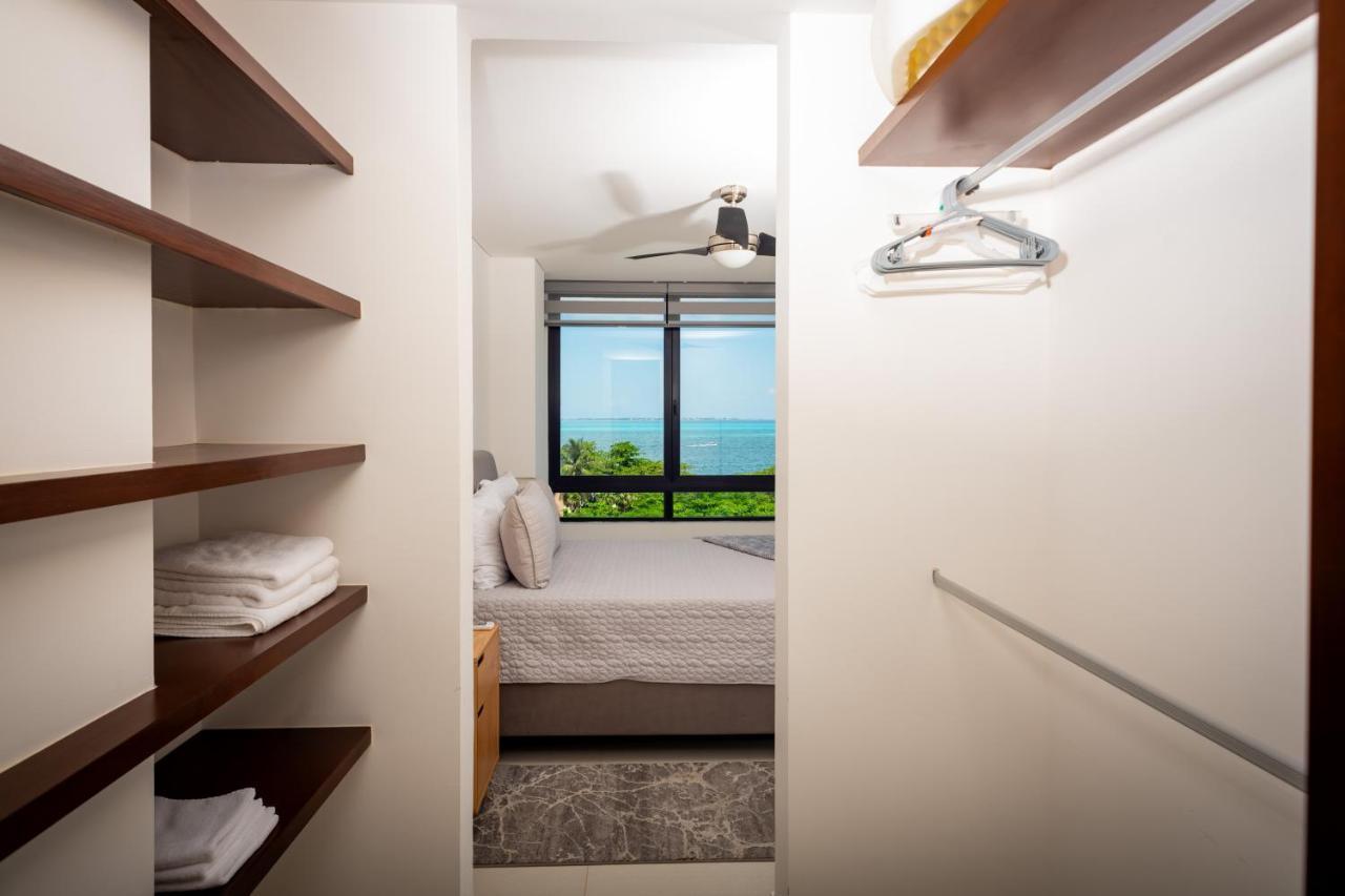 Aloja Oceanview In The Hotel Zone Cancun Exterior photo