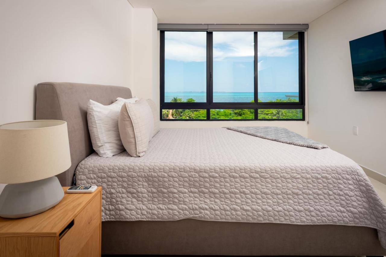 Aloja Oceanview In The Hotel Zone Cancun Exterior photo